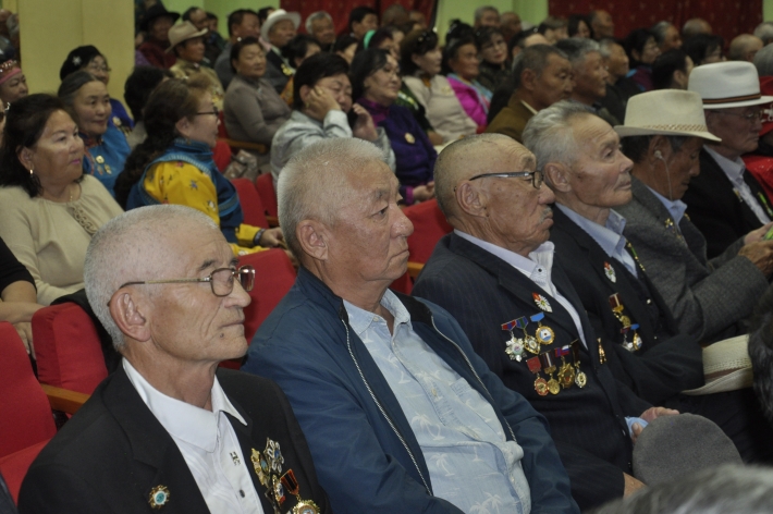  Анхдагчдын холбооны хүндэтгэлийн хурал боллоо